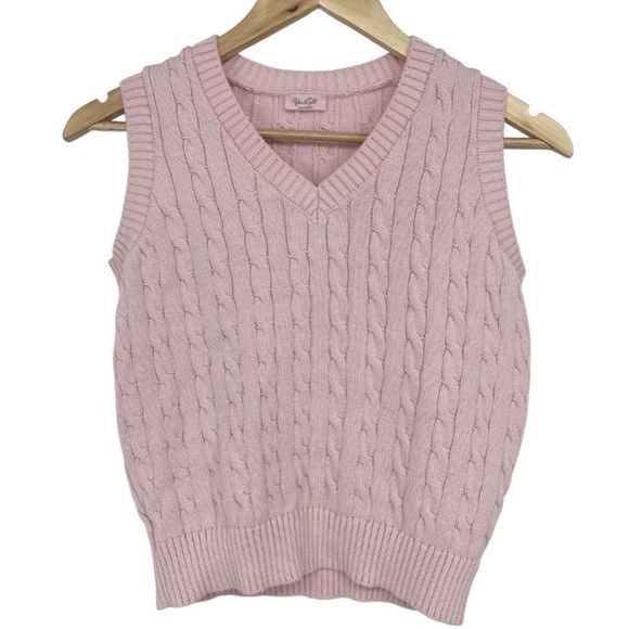 John Sweaters - John Galt pink v neck cable knit crop sweater vest